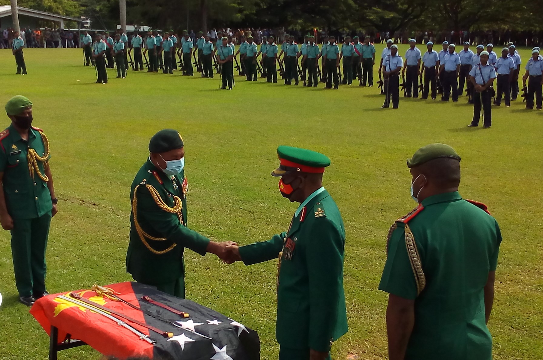 NEW COMMANDER OUTLINES PLANS FOR DEFENCE FORCE – PNG Haus Bung