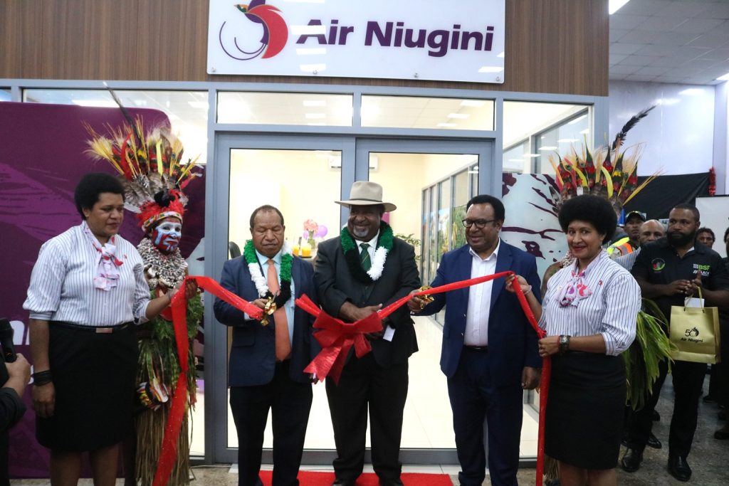 AIR NIUGINI OPENS SECOND SALES OFFICE IN MT HAGEN CITY : PNG Haus Bung